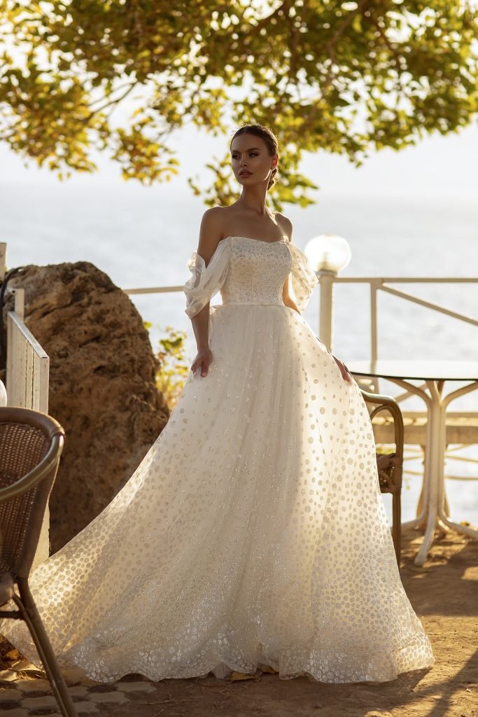 Robe Blanche Scintillante Femme Taille Unique - Col Roulé - Double Doublure - Neuf Avec étiquettes